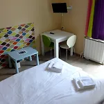 Amber Terrace Downtown 3*