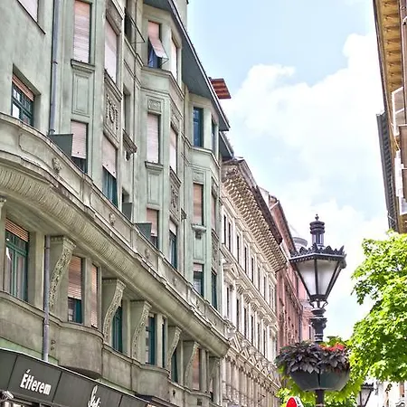 Amber Terrace Downtown Budapeste