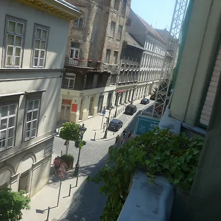 Amber Terrace Downtown Budapest