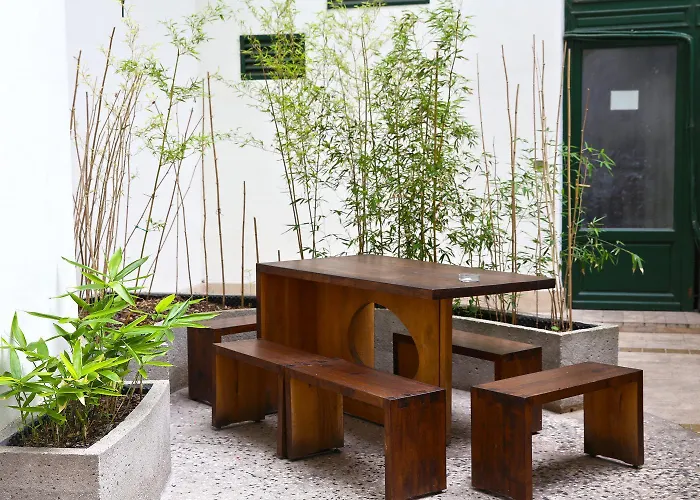 Amber Terrace Downtown Aparthotel