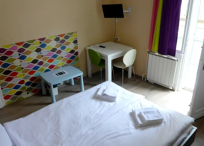 Amber Terrace Downtown 3*