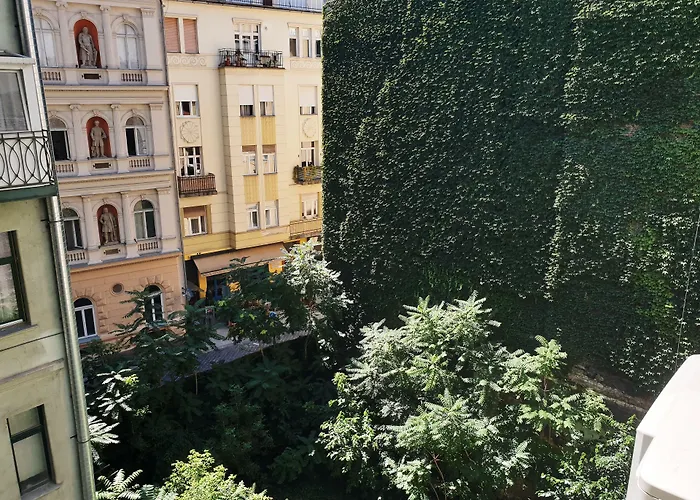 Aparthotel Amber Terrace Downtown