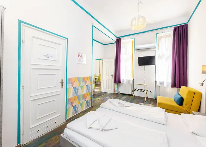 Amber Terrace Downtown Aparthotel 3*