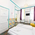 Amber Terrace Downtown Aparthotel 3*